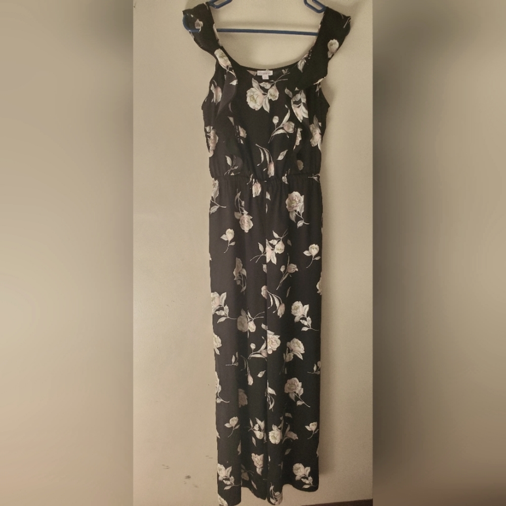 Floral pantsuit romper Size S